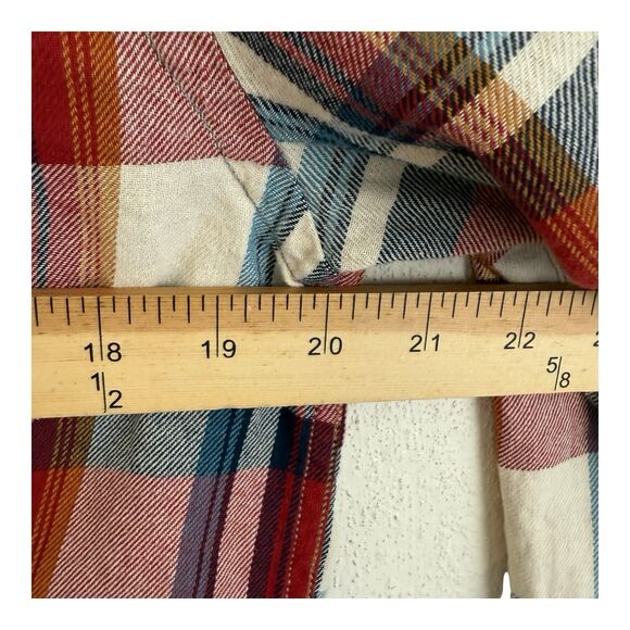 Howe Flannel Shirt Mens Sz Medium Red Blue Plaid Button Up Creative Workforce - Picture 8 of 12